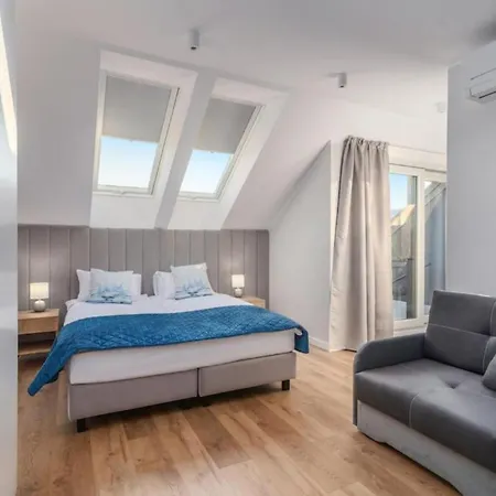 Statki Na Niebie דירה