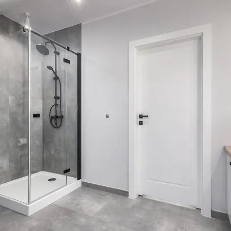 Statki Na Niebie Daire *